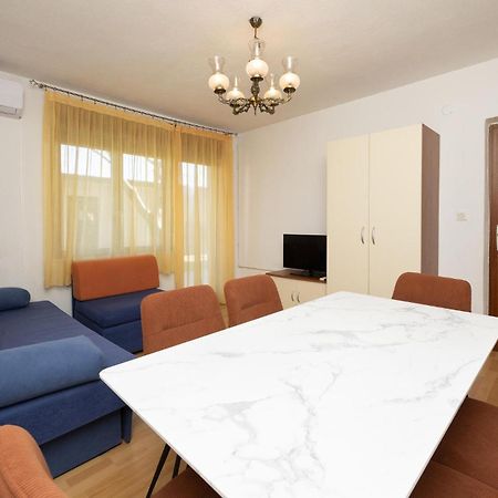 3 Bedroom Gorgeous Apartment In トロギール エクステリア 写真