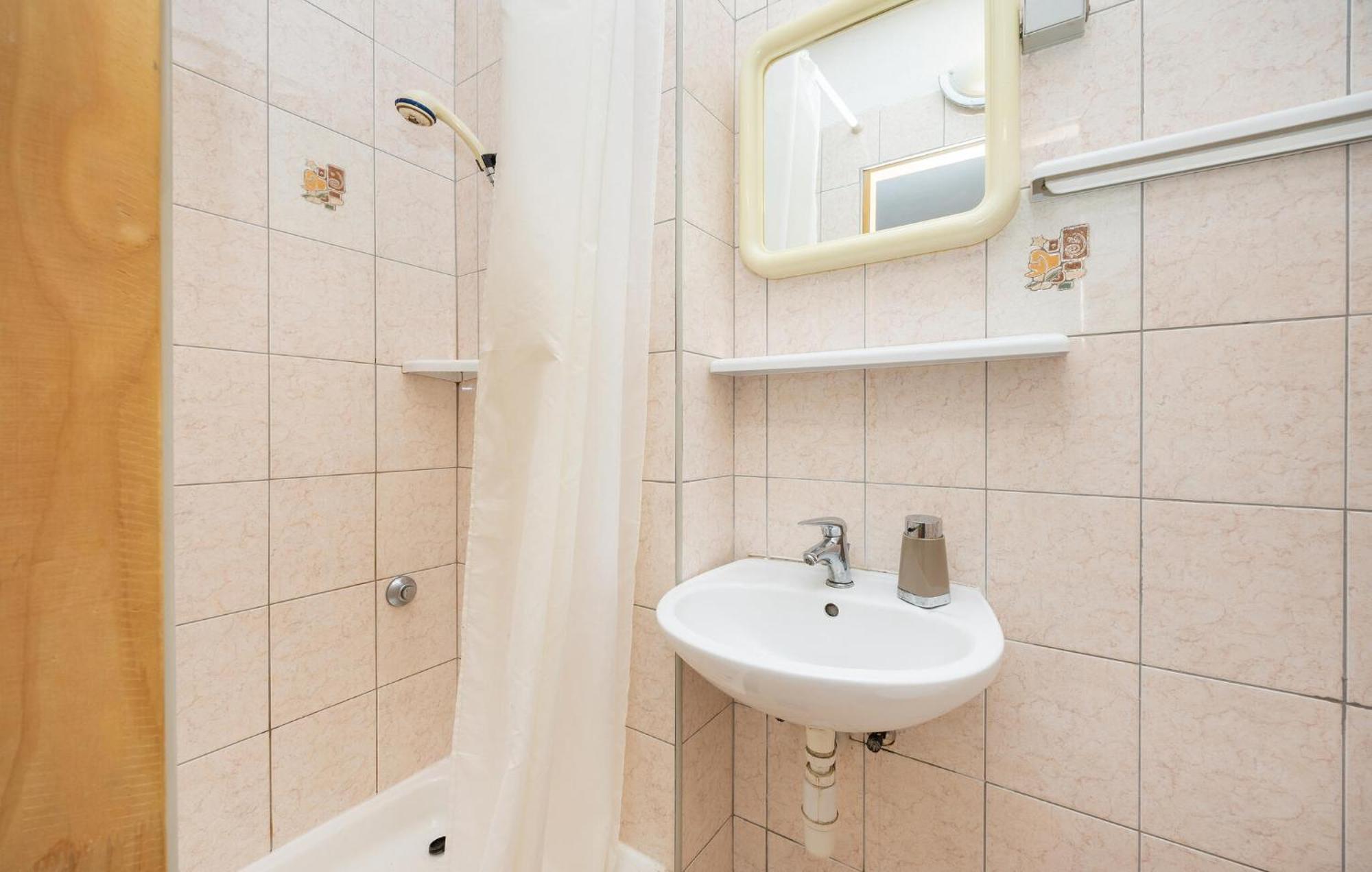 3 Bedroom Gorgeous Apartment In トロギール エクステリア 写真
