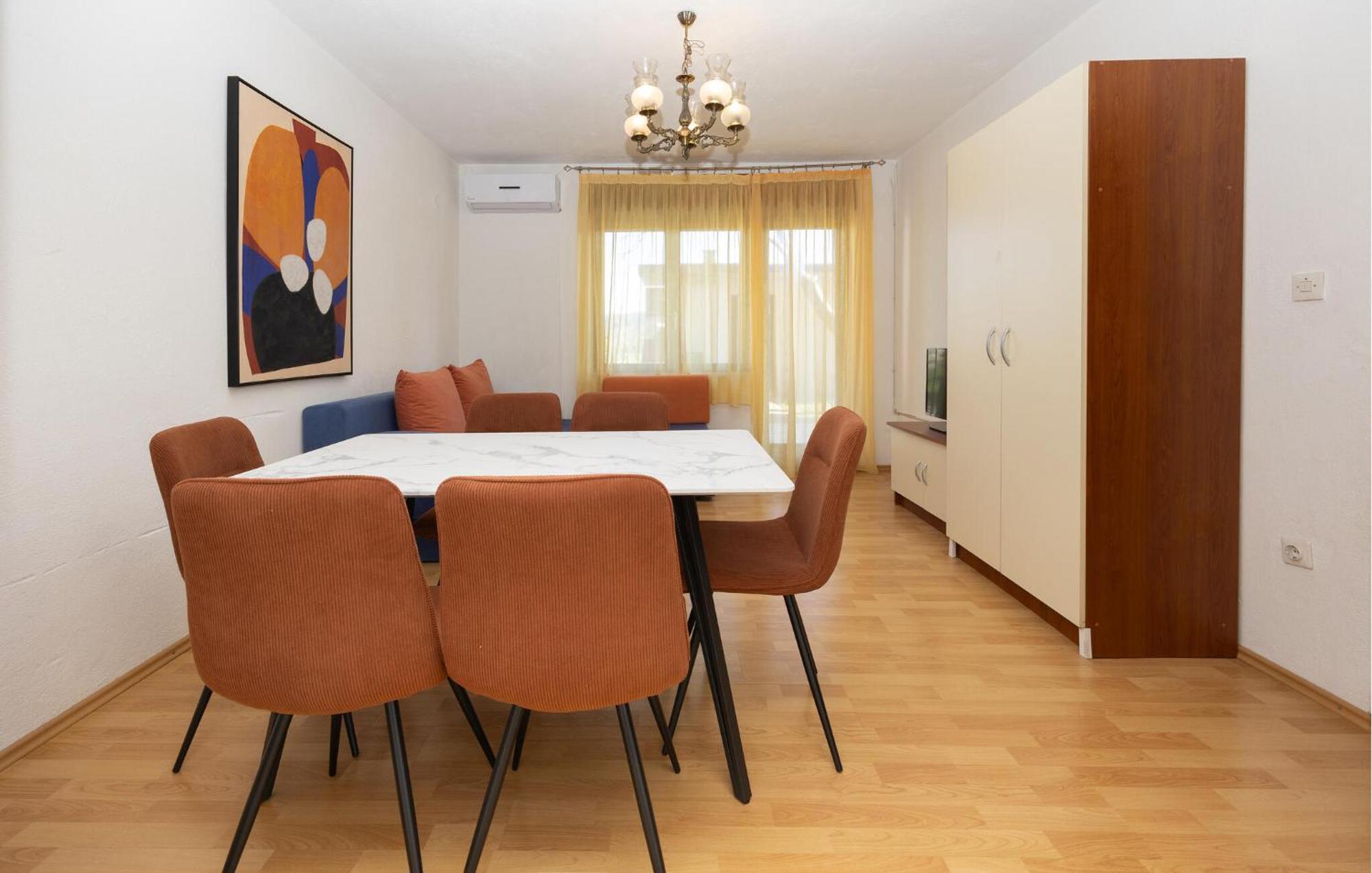 3 Bedroom Gorgeous Apartment In トロギール エクステリア 写真