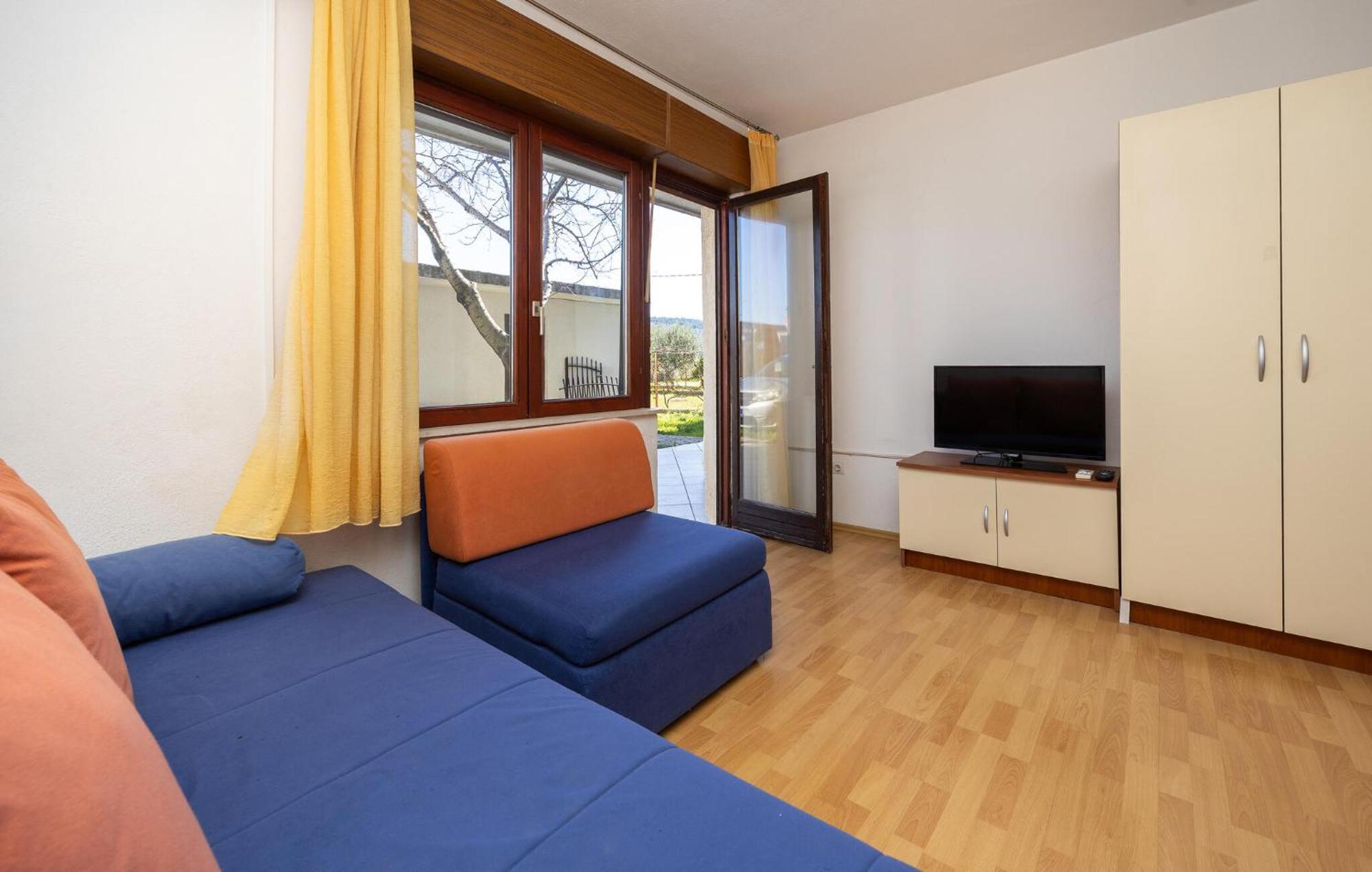 3 Bedroom Gorgeous Apartment In トロギール エクステリア 写真